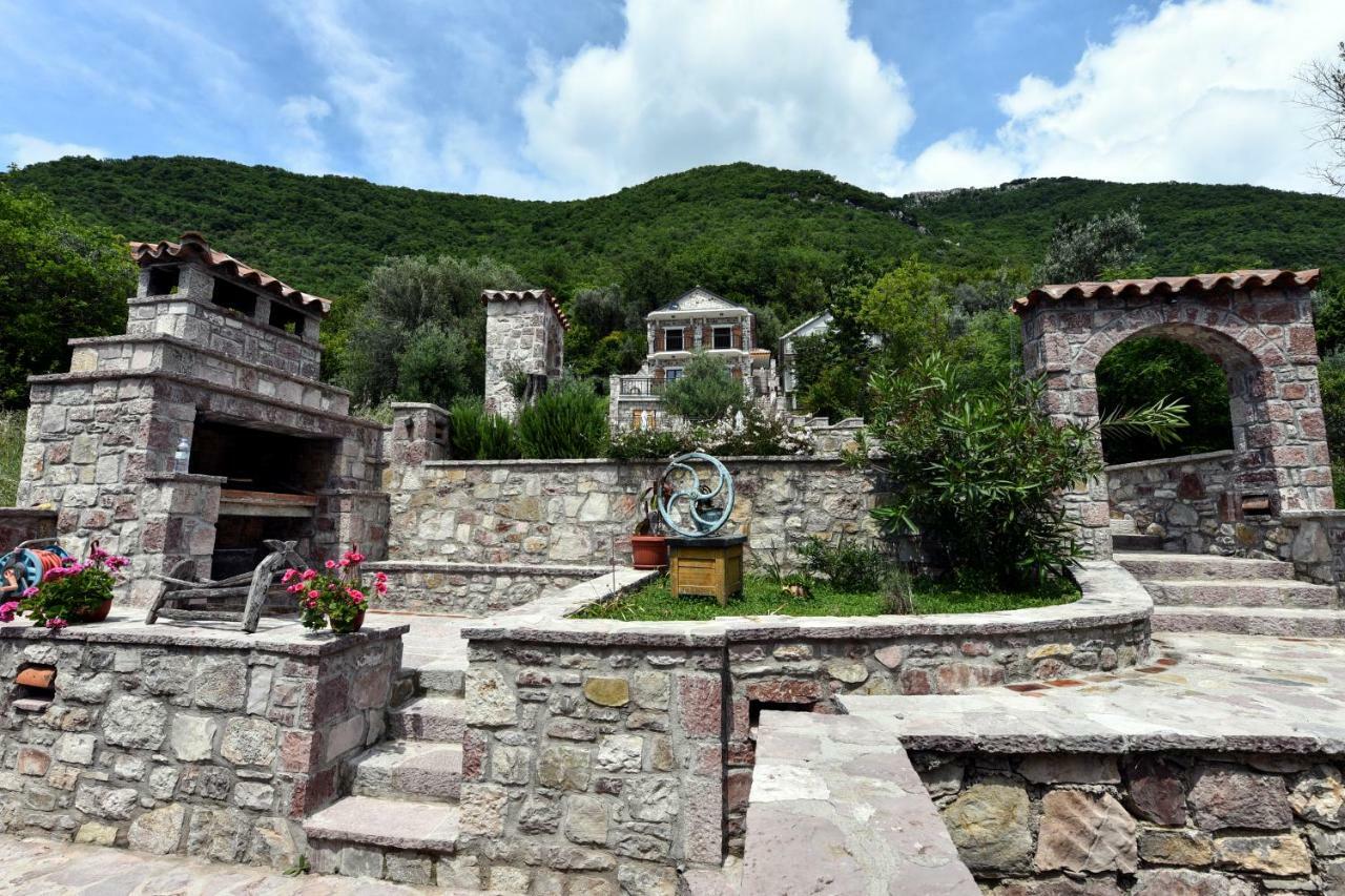 Old Stone House Villas Tivat Exterior foto